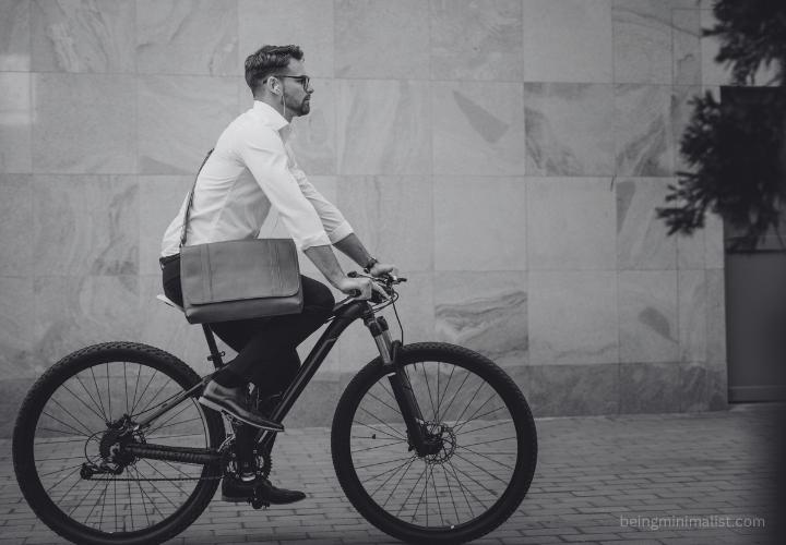 Minimalist Commuting - The Heart of Minimalist Journeys